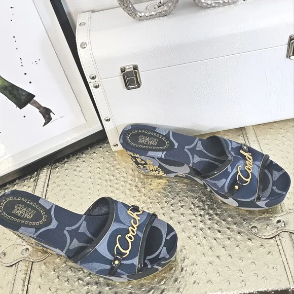 COACH CARISSA HEELS💙💛 - Picture 4 of 14